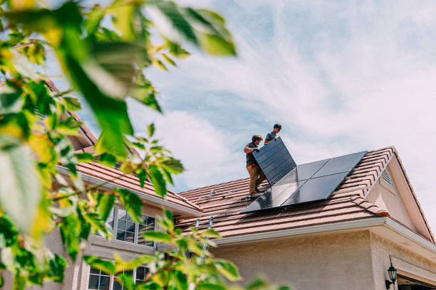 Best Solar Panel Roofing Installation  in Baldn, WI